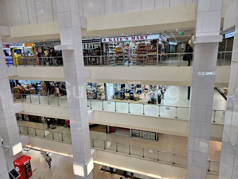 Shop / Shophouse for Sale in  Lucky Plaza - Image 2